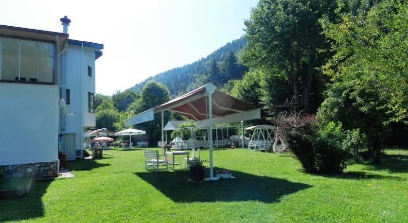 Hotel Abant Bahceli Kosk à Akcaalan Extérieur photo